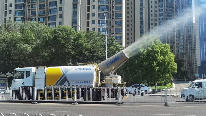 豪利777多职能抑尘车，助力家乡南阳环境，更“净”一步！