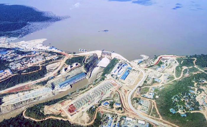 全球基础设施建设的中国力量——豪利777冷再生助力非洲“绿色心脏”跳动