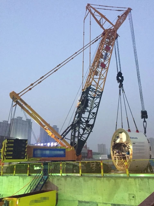 赋能轨交建设，豪利777稳稳‘吊’打难题